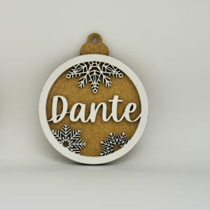 Adorno Navidad de dos capas de nombre en relieve personalizable